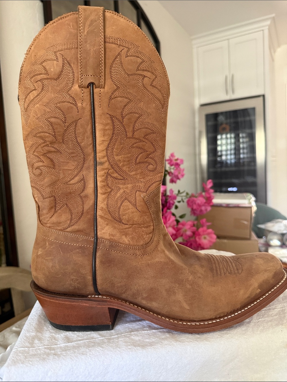 Moonshine Spirit Cowboy Boots -Men’s size 9
